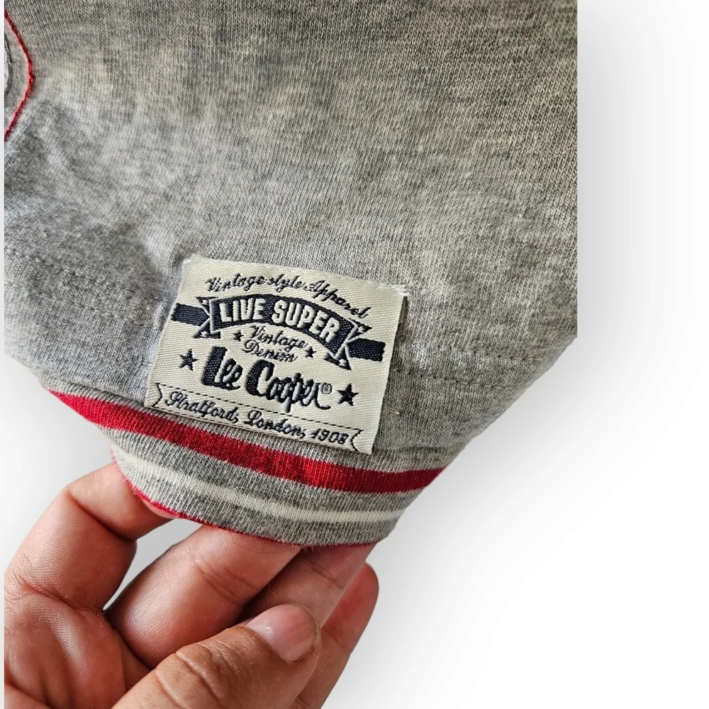 Lee Cooper | Unisex Shirt With Hood |Size Medium |  NWT - Picture 4 of 9